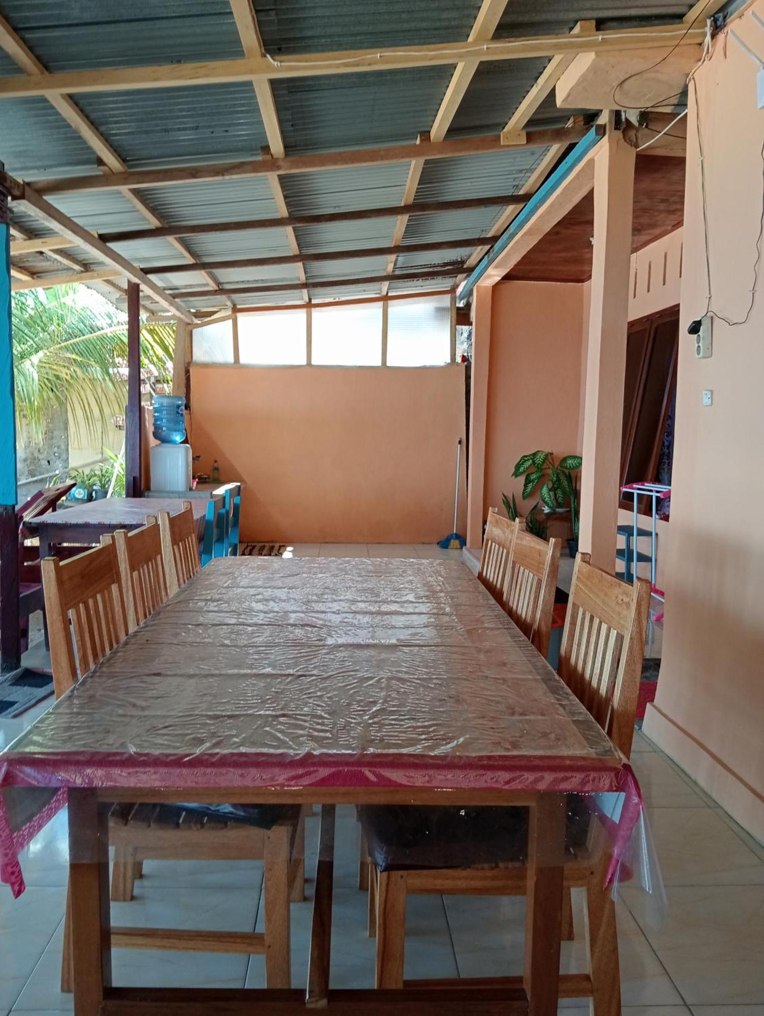 Mamalis Homestay 마나도 외부 사진