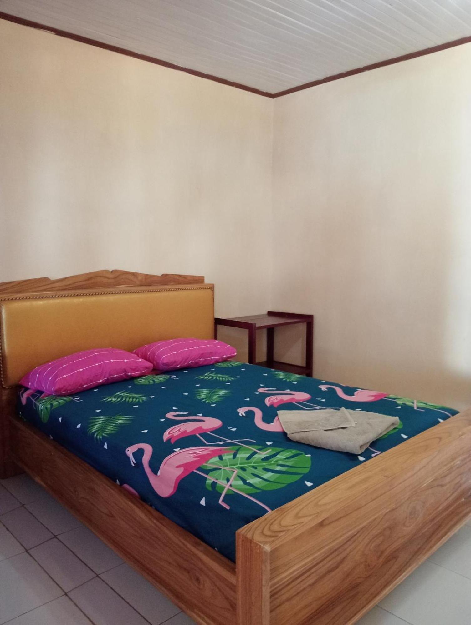 Mamalis Homestay 마나도 외부 사진