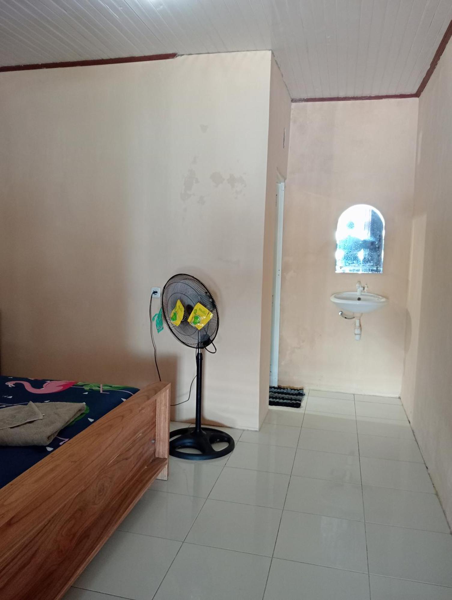 Mamalis Homestay 마나도 외부 사진